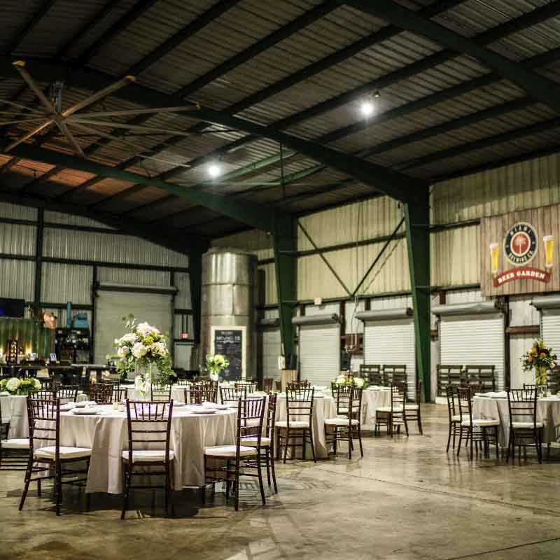 -10,000 sqft taproom makes for a spacious and fun wedding venue
